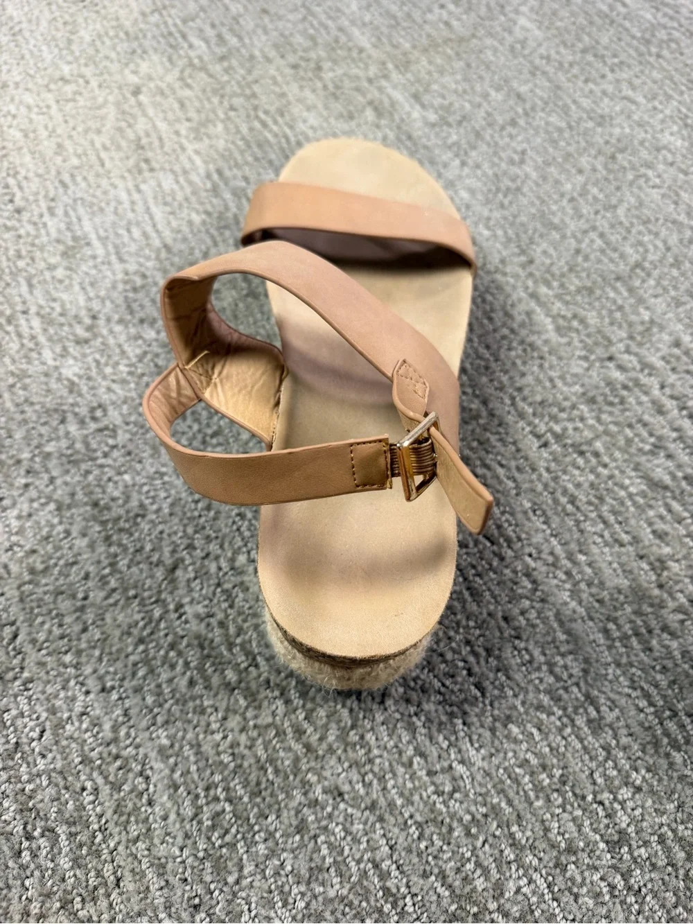 N/A stylish tan